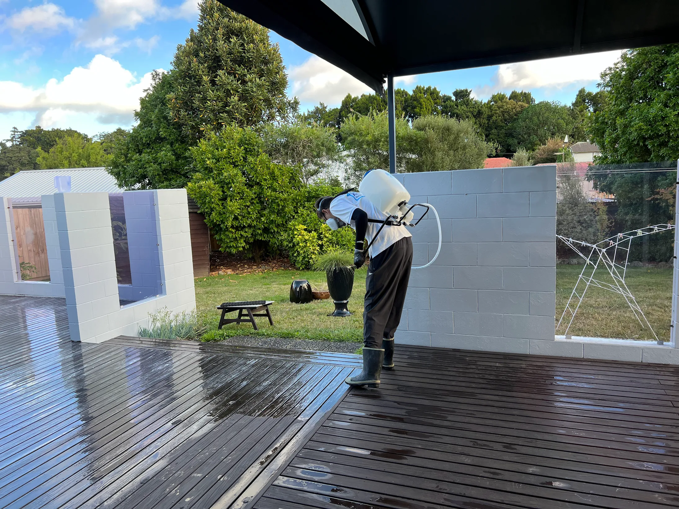 Deck and fence cleaning service - outdoor restoration